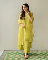 Summer 3PC Lawn Embroidered Suit - KP1177