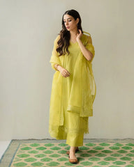 Summer 3PC Lawn Embroidered Suit - KP1177